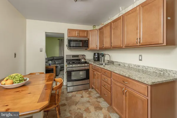 $314,900 | 1073 Harker Avenue, West Deptford, NJ 08096