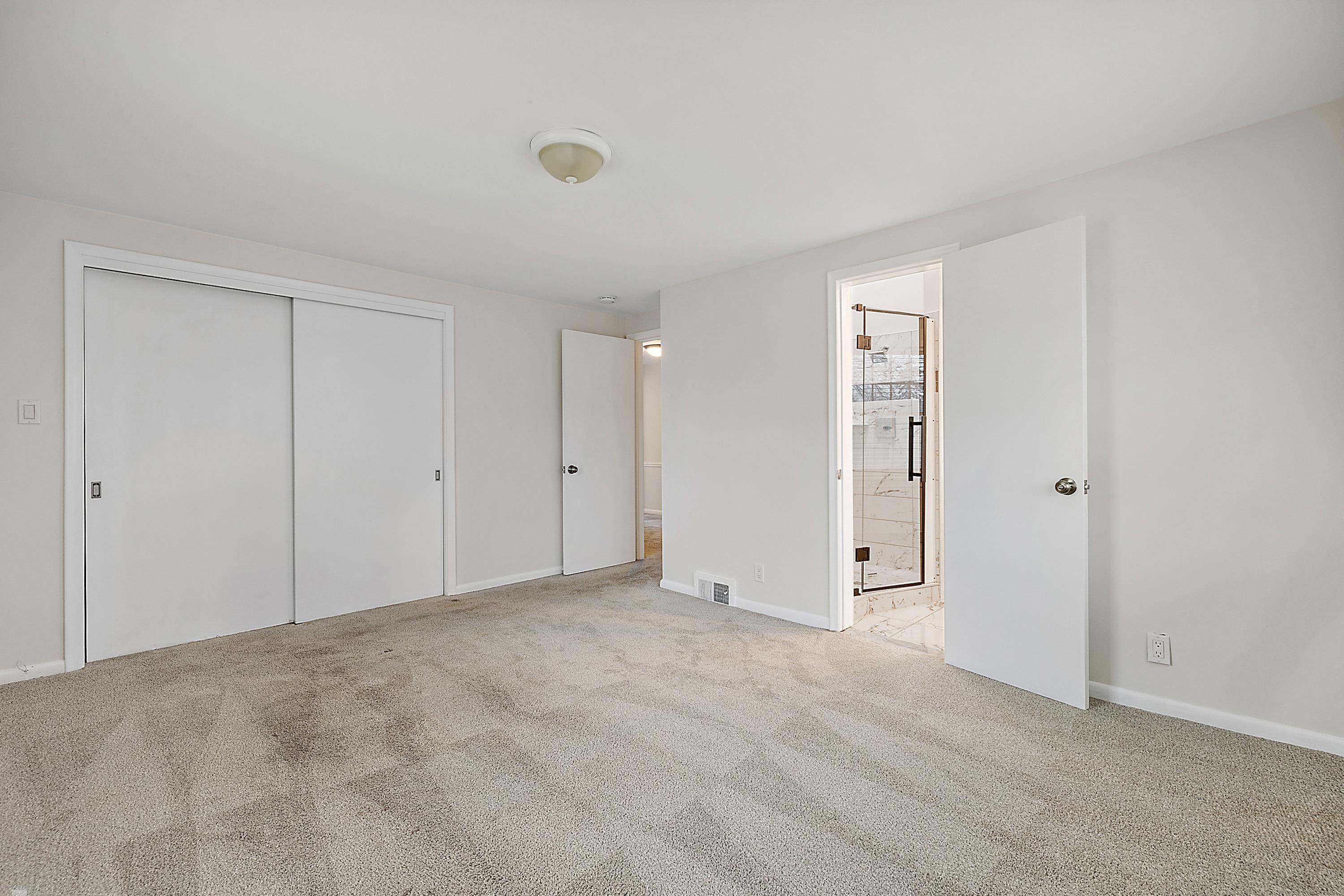 49 Hampton Road Grosse Pointe Shores, MI 48236 - Photo 31 of 51