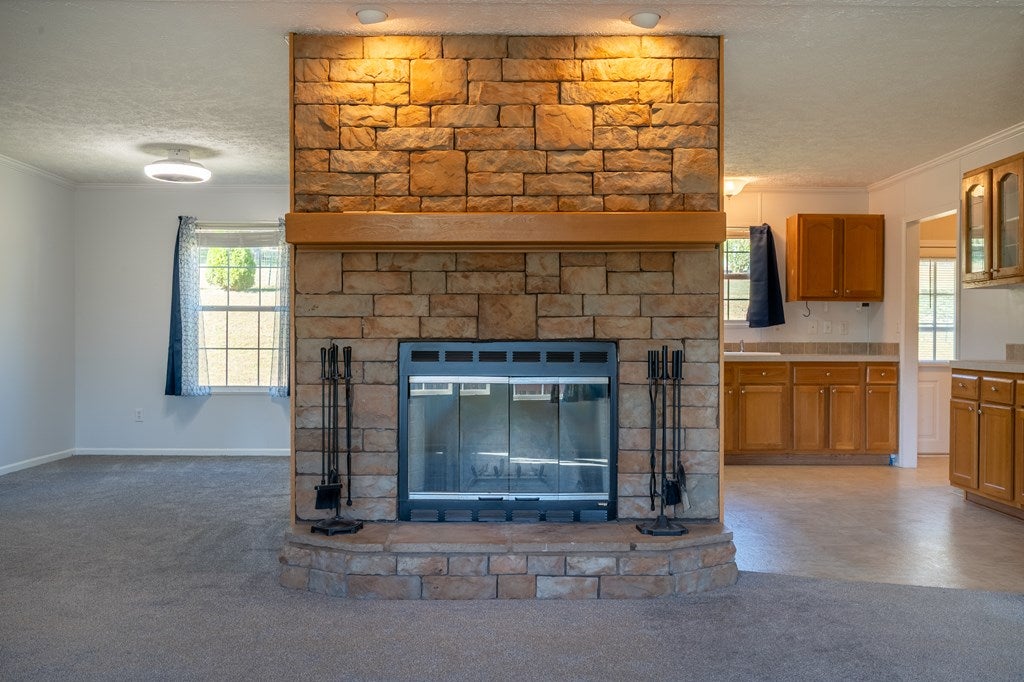 589 Davis Valley Road Rural Retreat, VA 24368 - Photo 14 of 77 Gallery Image 14