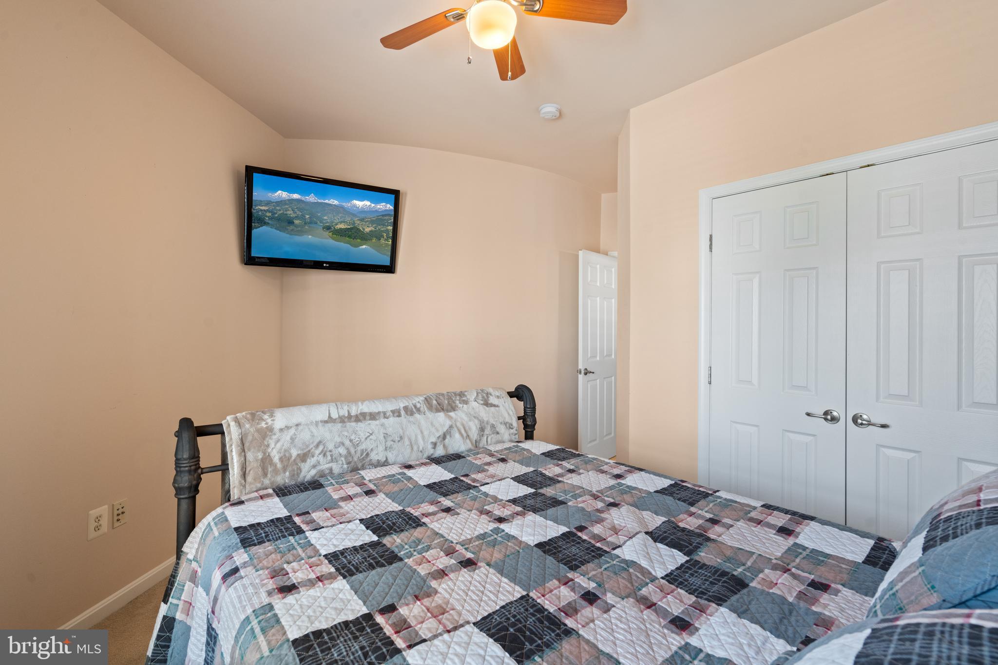 8163 Gilroy Drive Lorton, VA 22079 - Photo 25 of 52