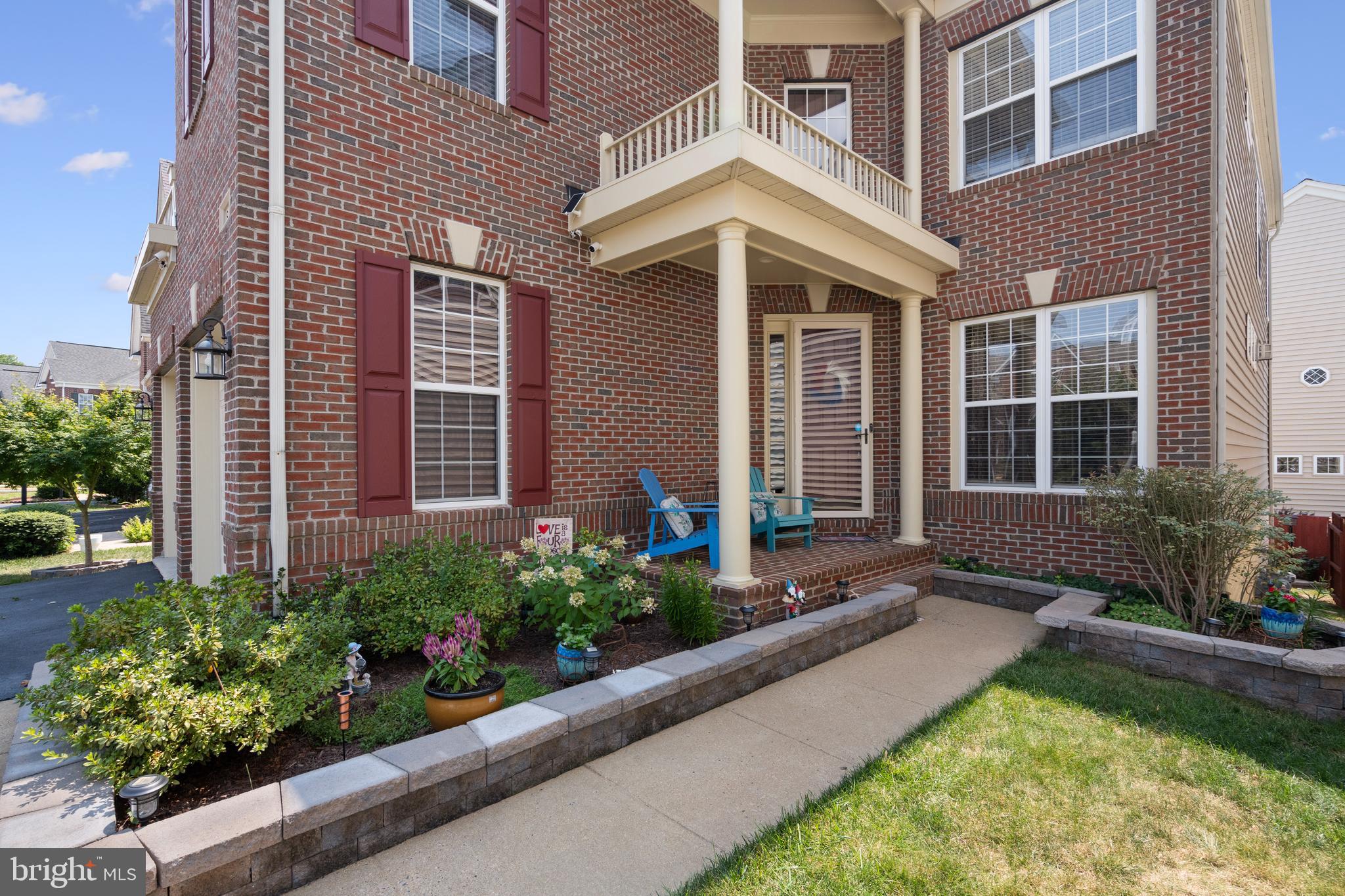 8163 Gilroy Drive Lorton, VA 22079 - Photo 3 of 52