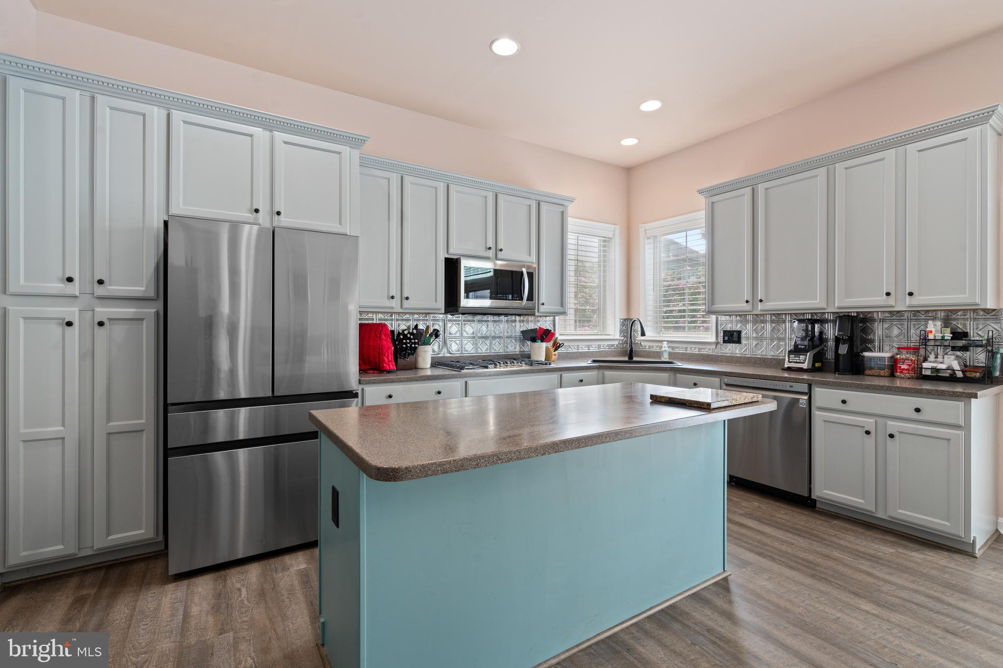 8163 Gilroy Drive Lorton, VA 22079 - Photo 8 of 52