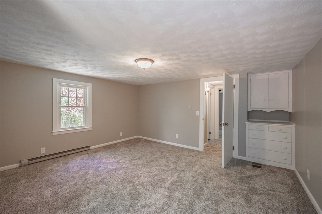 313 Bennett Road Hampden, MA 01036 - Photo 37 of 42