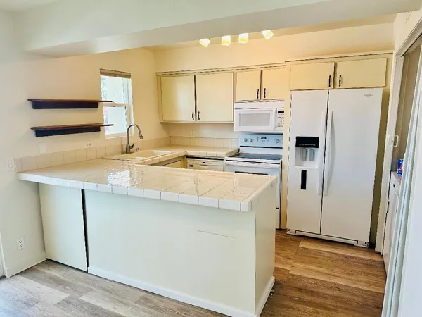 $2,400 | 73415 Shadow Mountain Drive, Unit 6, Palm Desert, CA 92260