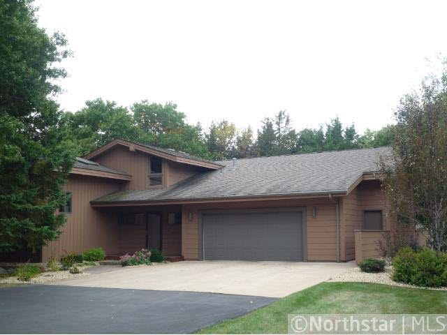 333 North Cove Road Hudson, WI 54016 - Photo 1 of 10 Gallery Image 1