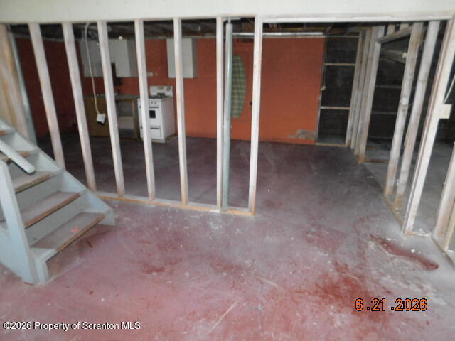 700 Maple Street Forest City, PA 18421 - Photo 10 of 24 DSCN4312