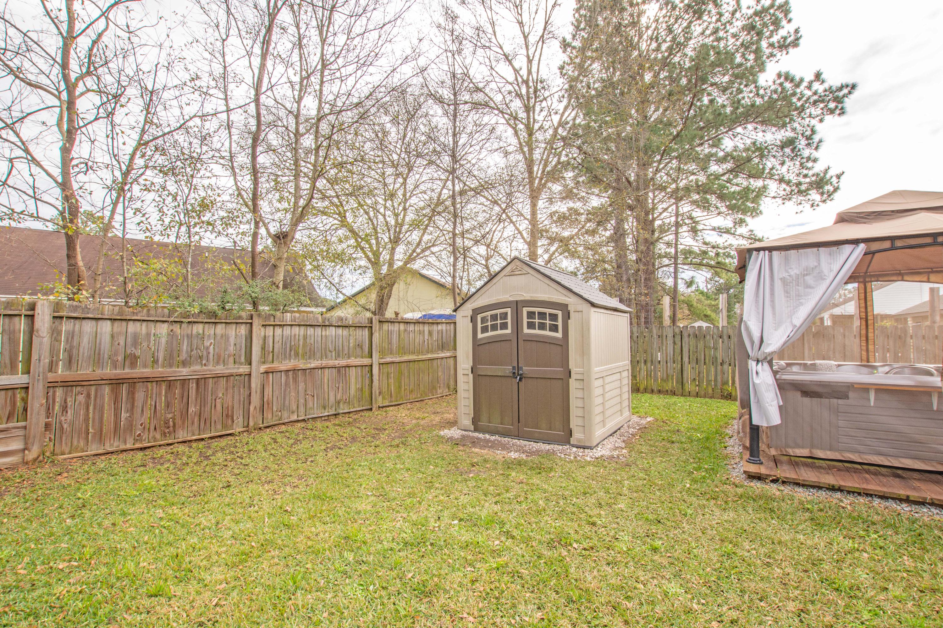 121 Lancashire Road Summerville, SC 29486 - Photo 25 of 28 0-7