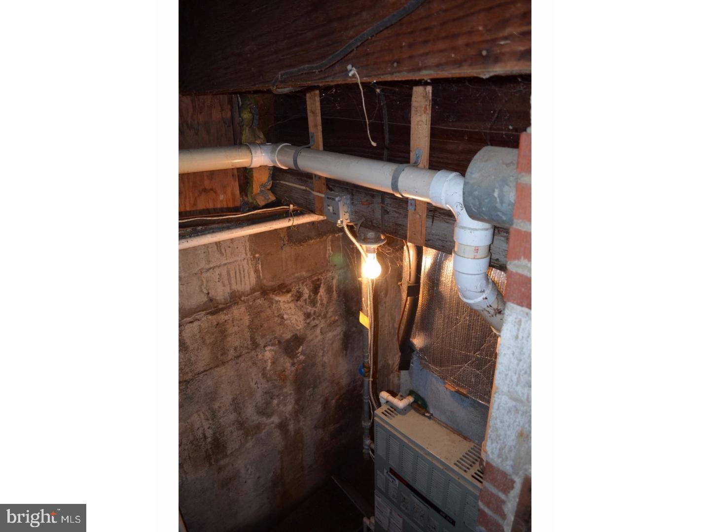 339 Harding Highway Carneys Point, NJ 08069 - Photo 13 of 22