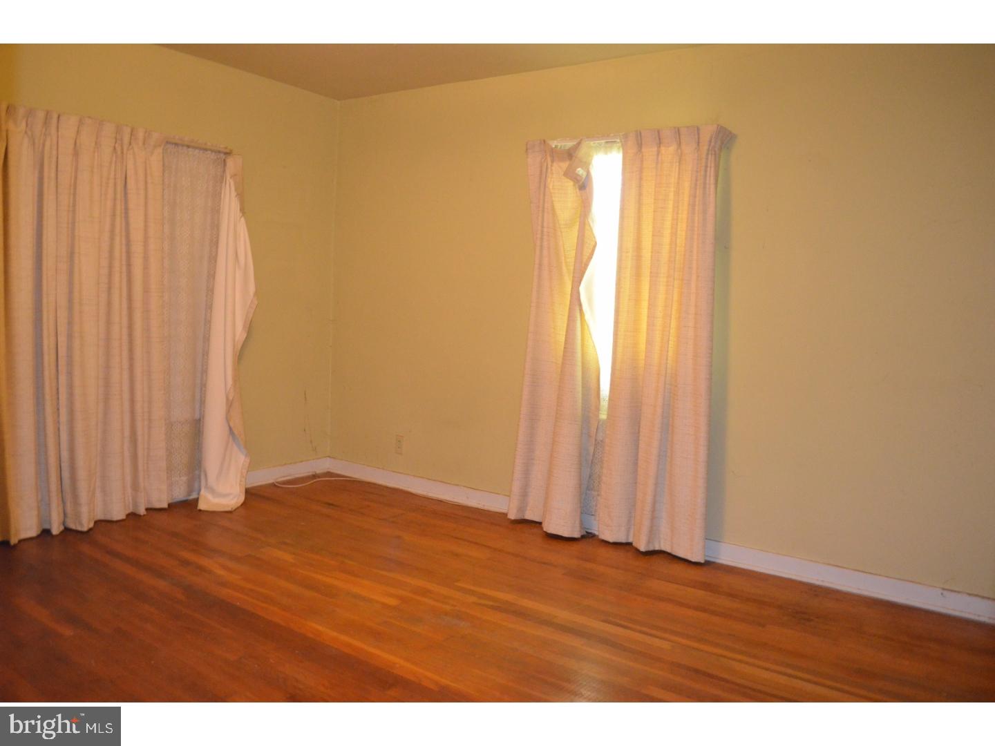 339 Harding Highway Carneys Point, NJ 08069 - Photo 8 of 22 Bedroom