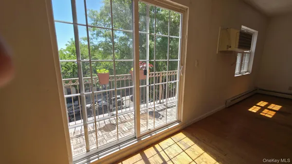 $3,500 | Steinway St Northeast Steinway Street, Unit 2 | Astoria