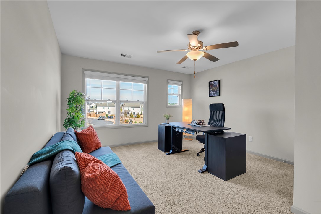 302 Phillips Drive Pendleton, SC 29670 - Photo 18 of 27 This versatile room offers an ideal setting for productivity and relaxation.