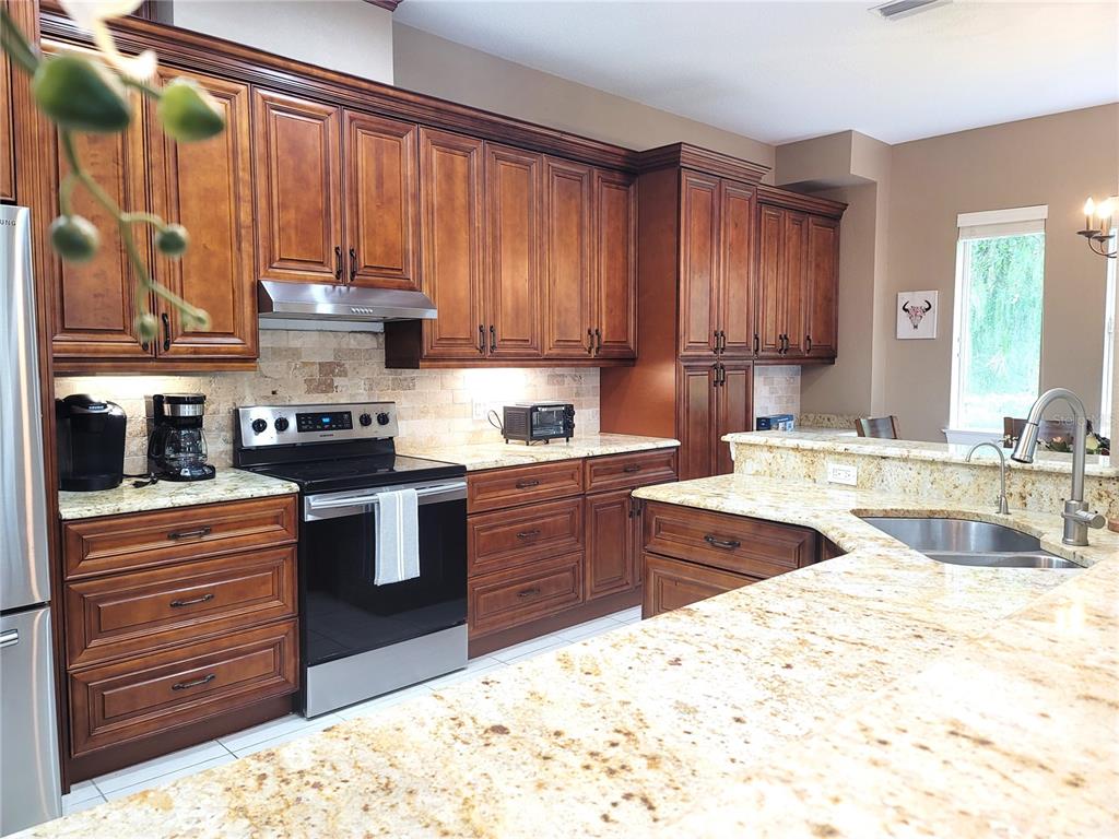 5465 46th Court West Bradenton, FL 34210 - Photo 14 of 53