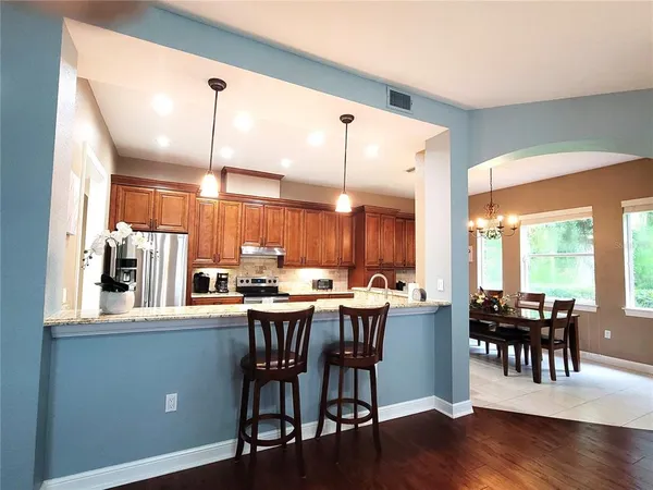 $5,600 | 5465 46th Court West, Bradenton, FL 34210