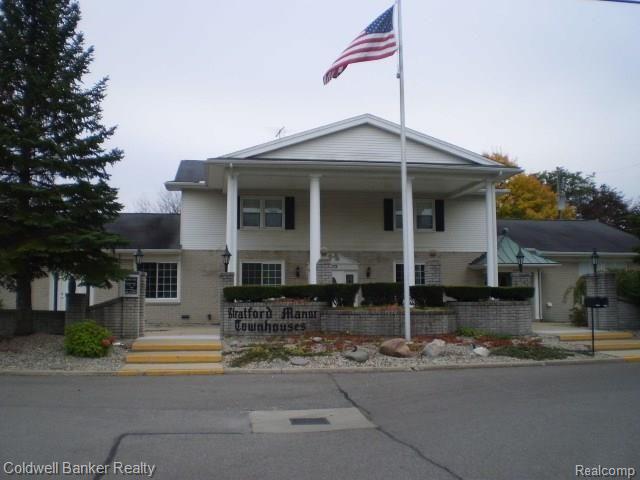81 Manor Way, Unit 42 Rochester Hills, MI 48309 - Photo 29 of 34