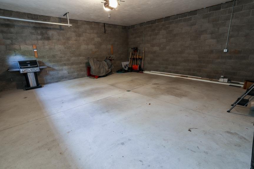 421 Imperial Road Hidden Valley, PA 15502 - Photo 21 of 25 Gallery Image 21