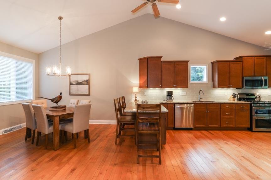 421 Imperial Road Hidden Valley, PA 15502 - Photo 4 of 25 Gallery Image 4