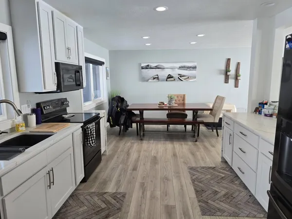 $1,310,000 | 742 Shorewood Drive, Detroit Lakes, MN 56501