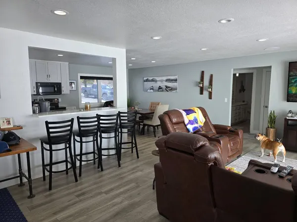 $1,310,000 | 742 Shorewood Drive, Detroit Lakes, MN 56501