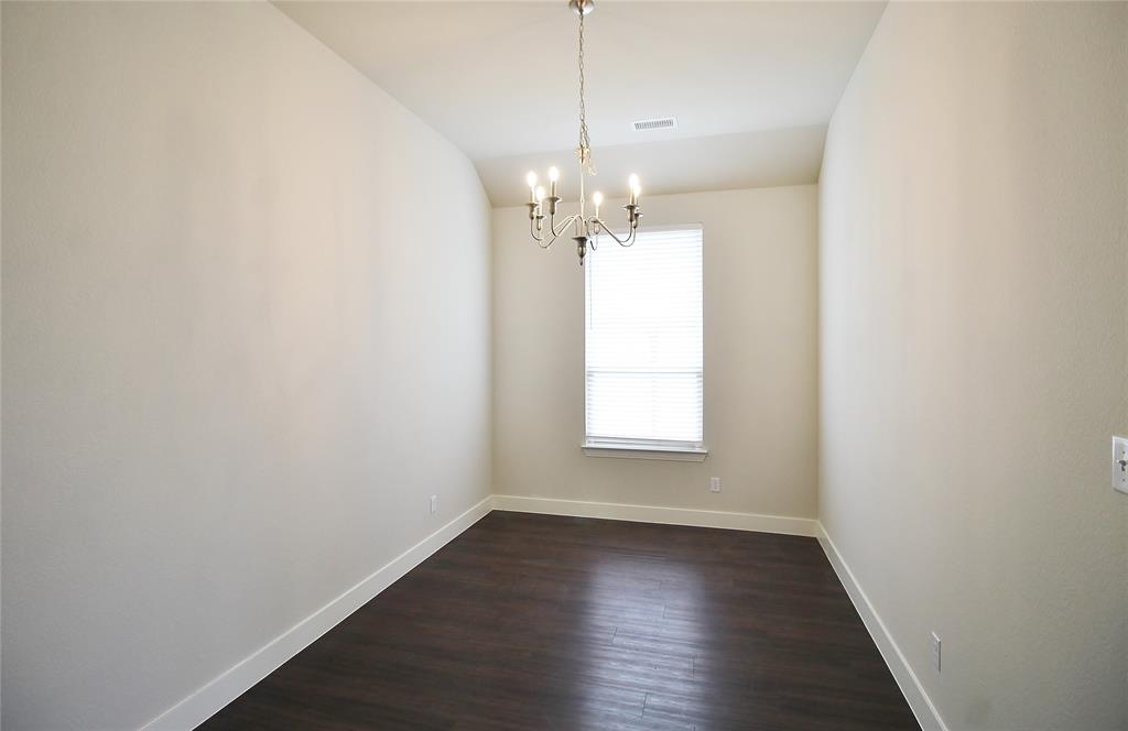 1665 Sheldon Drive Forney, TX 75126 - Photo 11 of 31