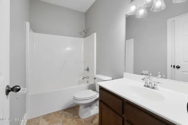 $449,900 | 732 Shadow View Drive, Hernando, MS 38632