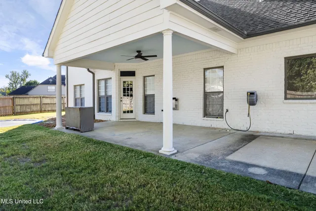 $449,900 | 732 Shadow View Drive, Hernando, MS 38632