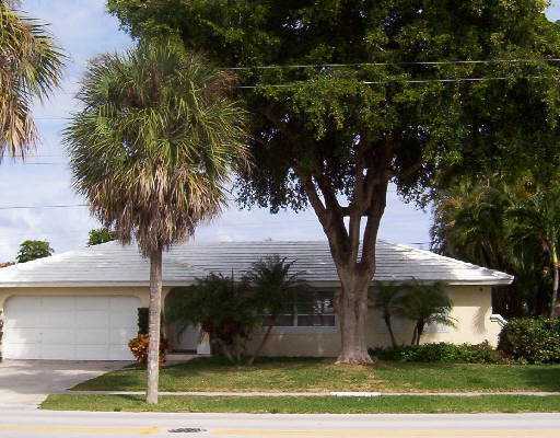 872 Southwest 9th Avenue Boca Raton, FL 33486 - Photo 1 of 1 Primary Photo