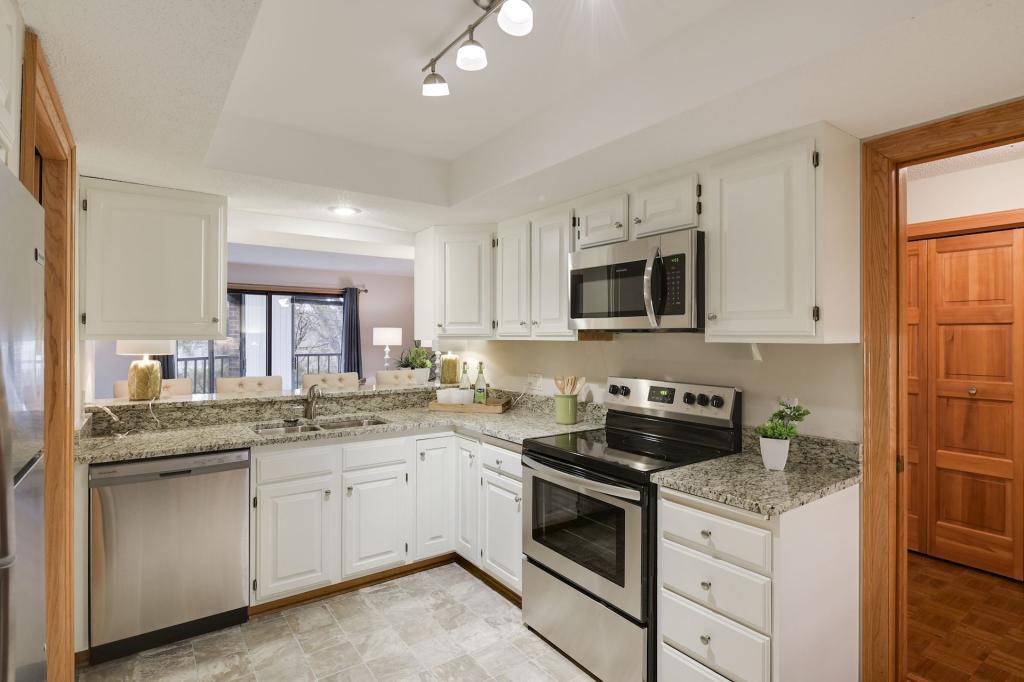 5501 Dewey Hill Road, Unit 133 Edina, MN 55439 - Photo 1 of 1 Gallery Image 1