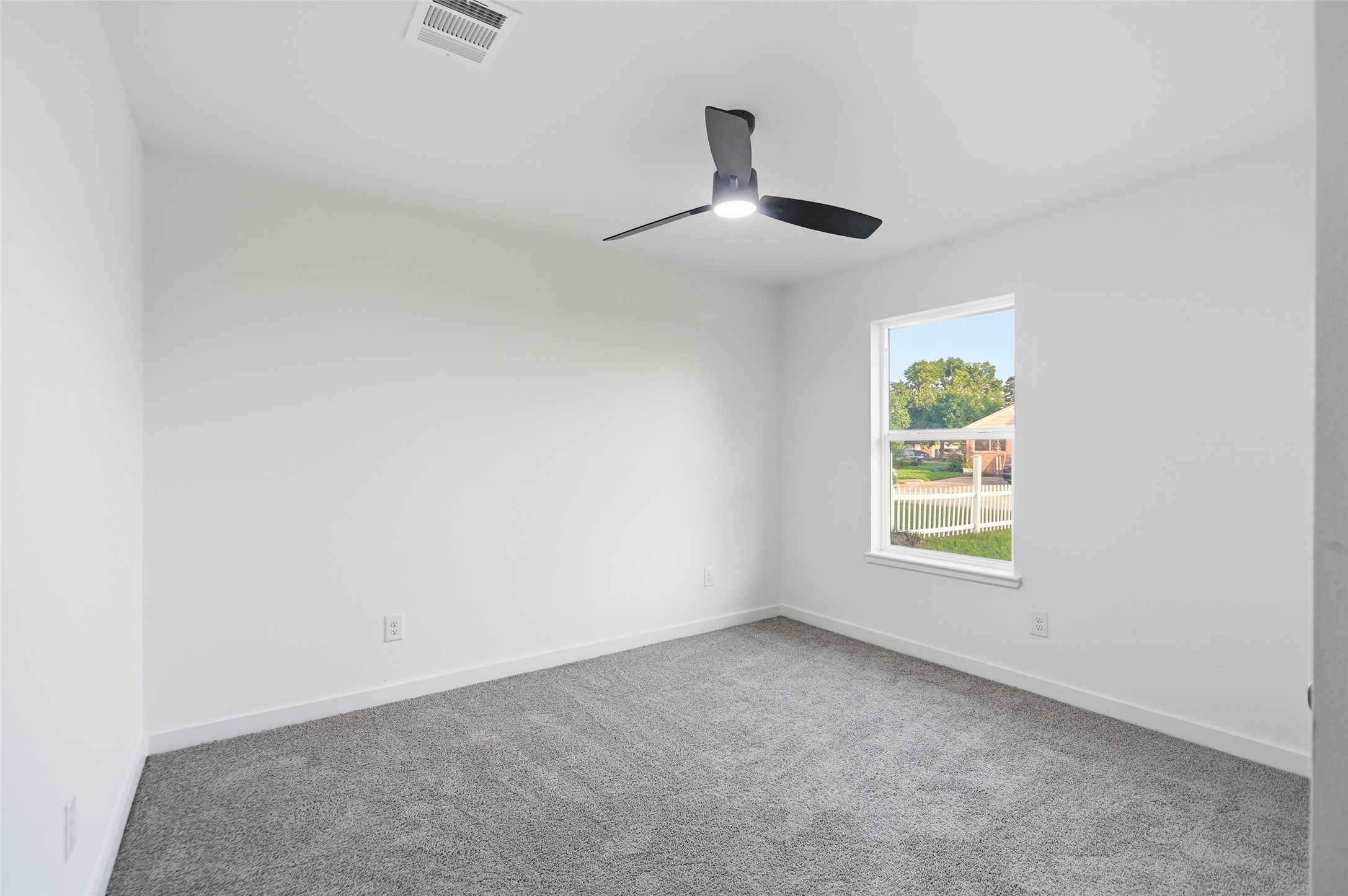 7447 Langley Road Houston, TX 77016 - Photo 25 of 31 Gallery Image 25