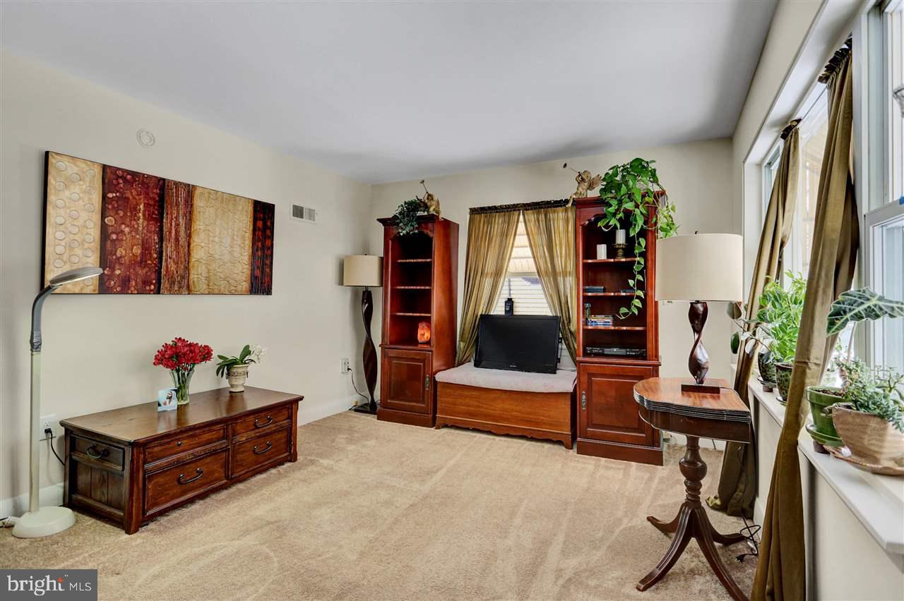 304 Arbys Road Harrisburg, PA 17109 - Photo 3 of 21 Gallery Image 3