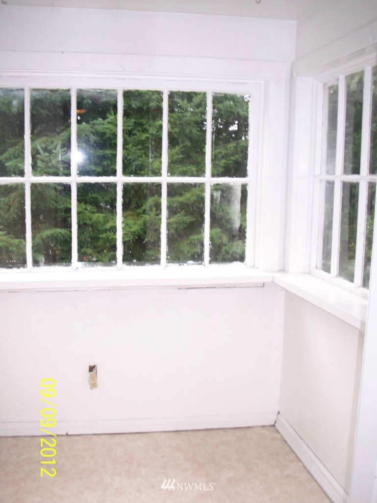809 Northeast 2nd Street Winlock, WA 98596 - Photo 13 of 15