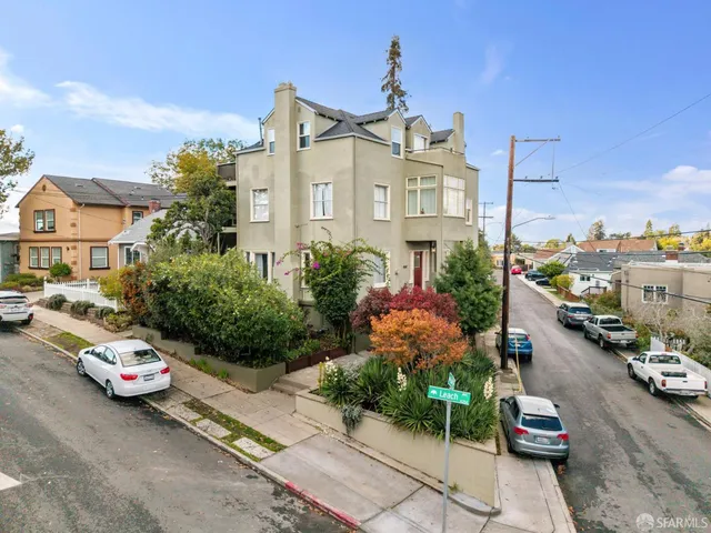 $1,400,000 | 4345-4347 Leach Avenue, Oakland, CA 94602