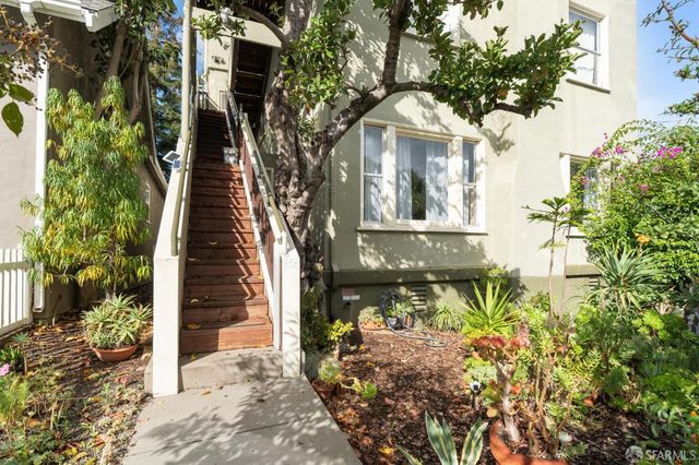 $1,400,000 | 4345-4347 Leach Avenue, Oakland, CA 94602