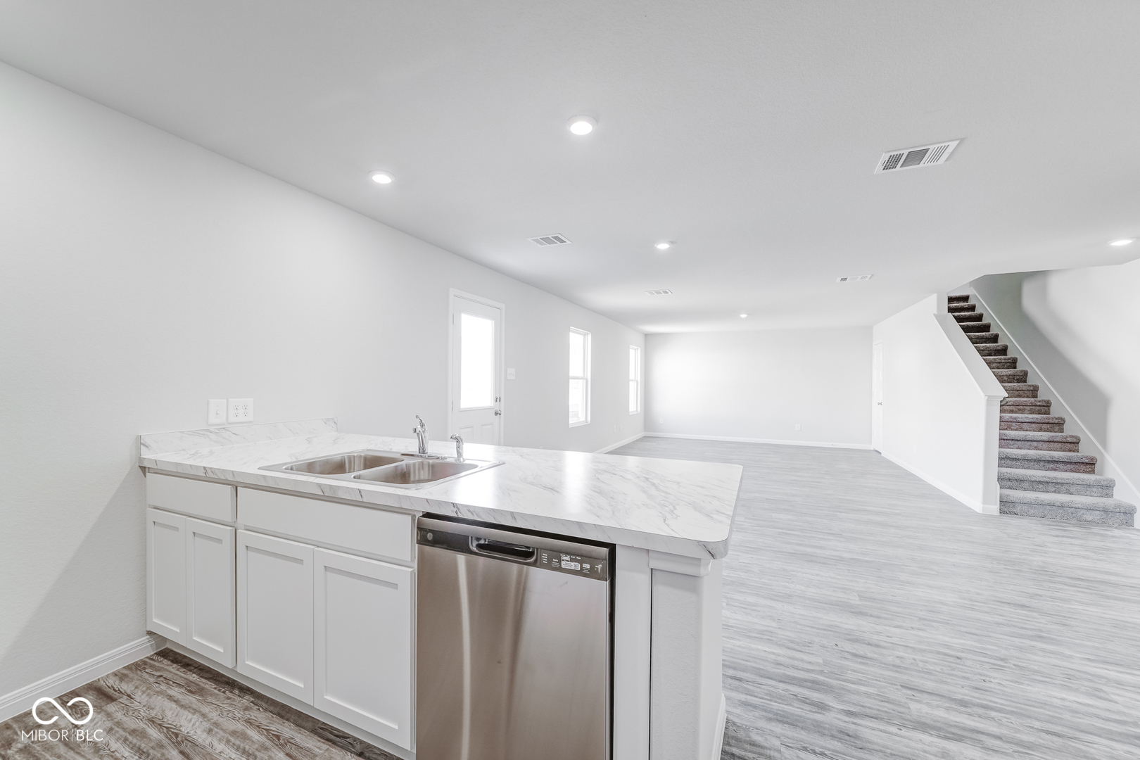 6788 Coreopsis Lane Seymour, IN 47274 - Photo 8 of 15