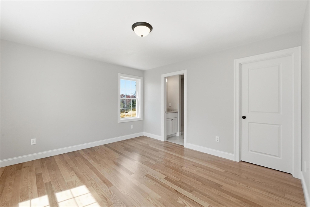 10 Foster Road West Brookfield, MA 01585 - Photo 16 of 42