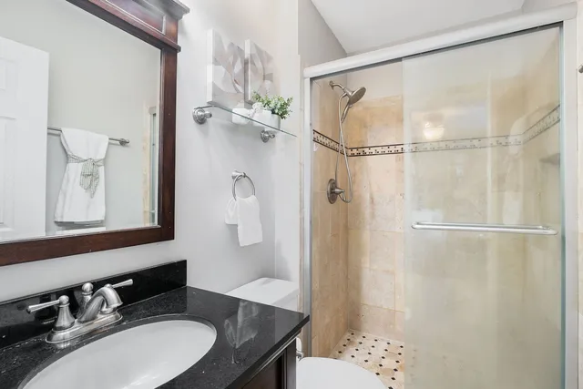 $350,000 | 1590 Fairport Drive, Grayslake, IL 60030