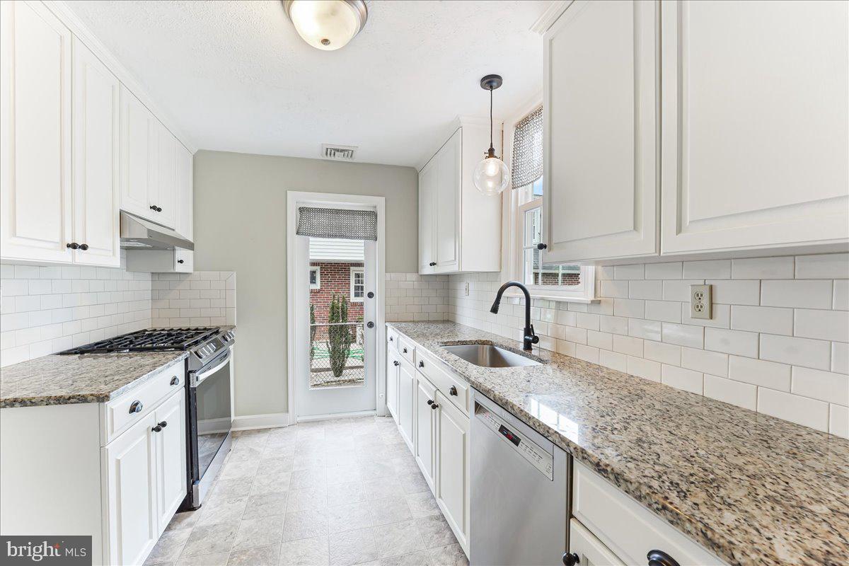 48 Decatur Road Havertown, PA 19083 - Photo 8 of 19