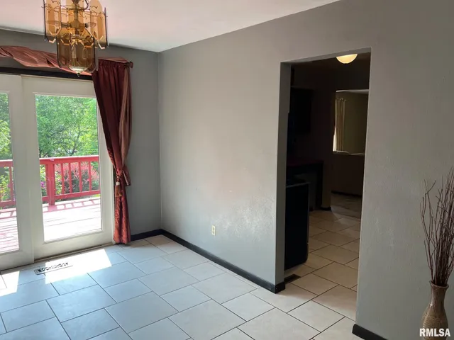 $259,900 | 108 Andrea Court, Cleveland, IL 61241