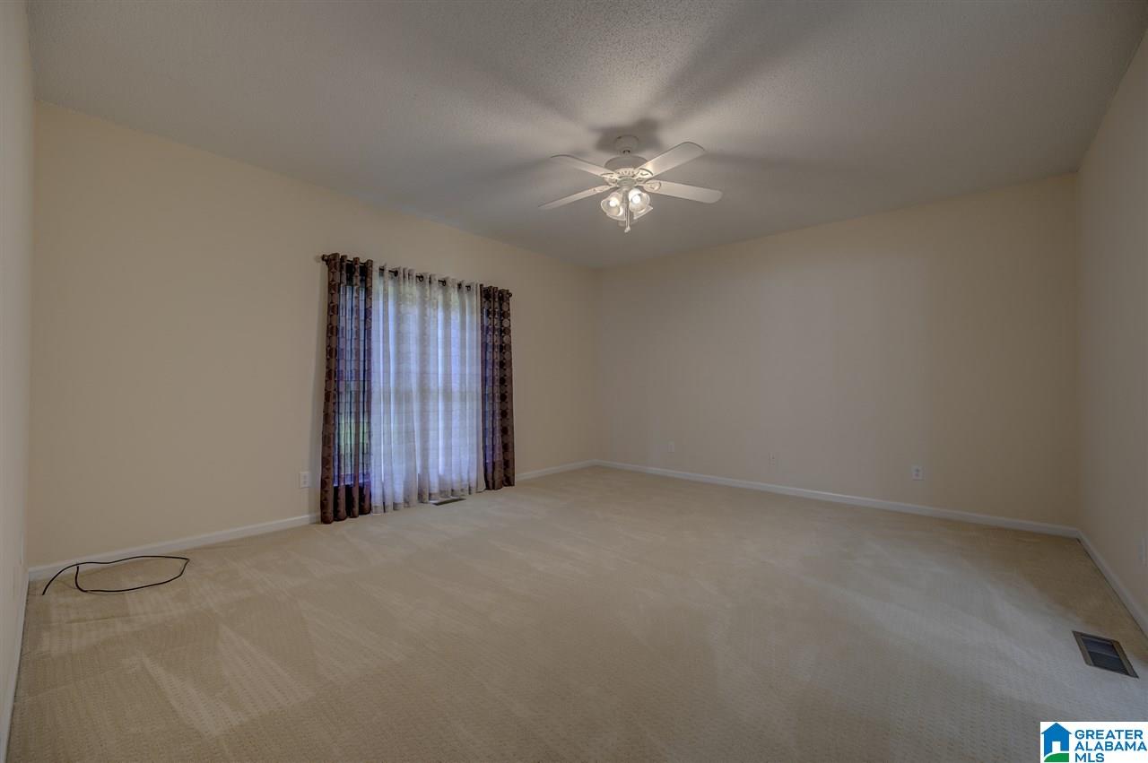 2411 Royal Lane Pelham, AL 35124 - Photo 32 of 48
