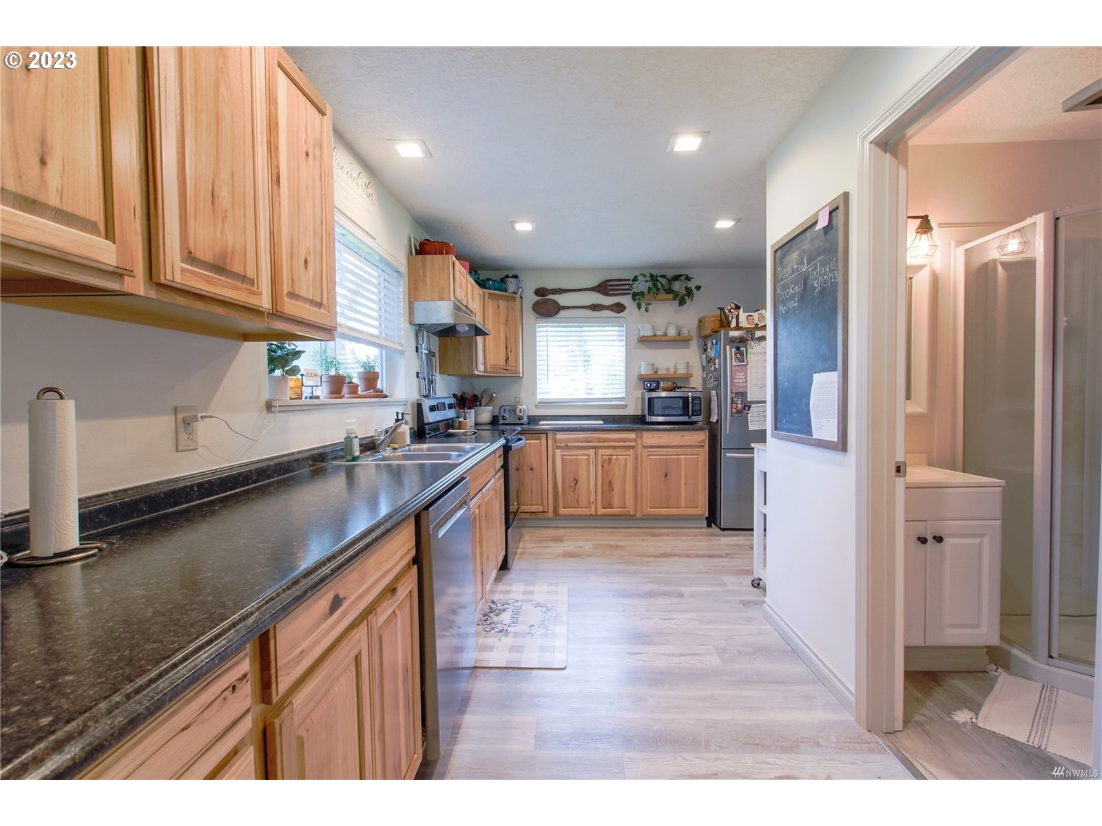 215 Jacobson Road Cathlamet, WA 98612 - Photo 13 of 40 Gallery Image 13