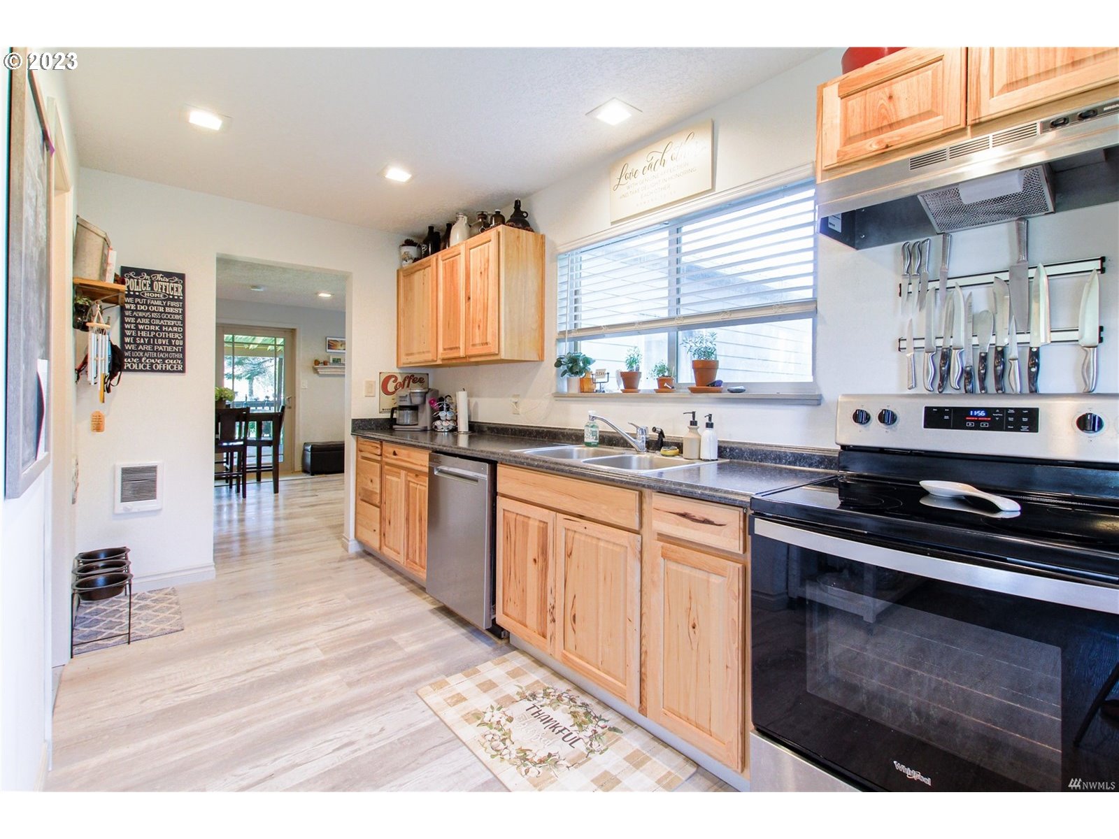 215 Jacobson Road Cathlamet, WA 98612 - Photo 15 of 40 Gallery Image 15