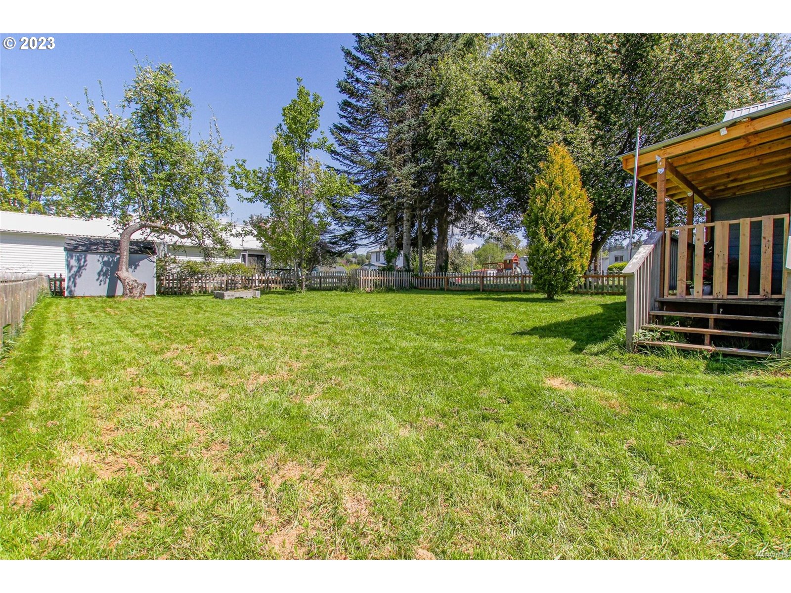 215 Jacobson Road Cathlamet, WA 98612 - Photo 31 of 40 Gallery Image 31