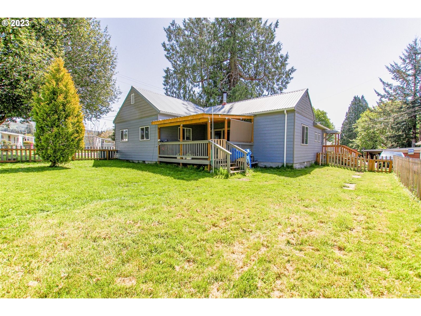 215 Jacobson Road Cathlamet, WA 98612 - Photo 35 of 40 Gallery Image 35