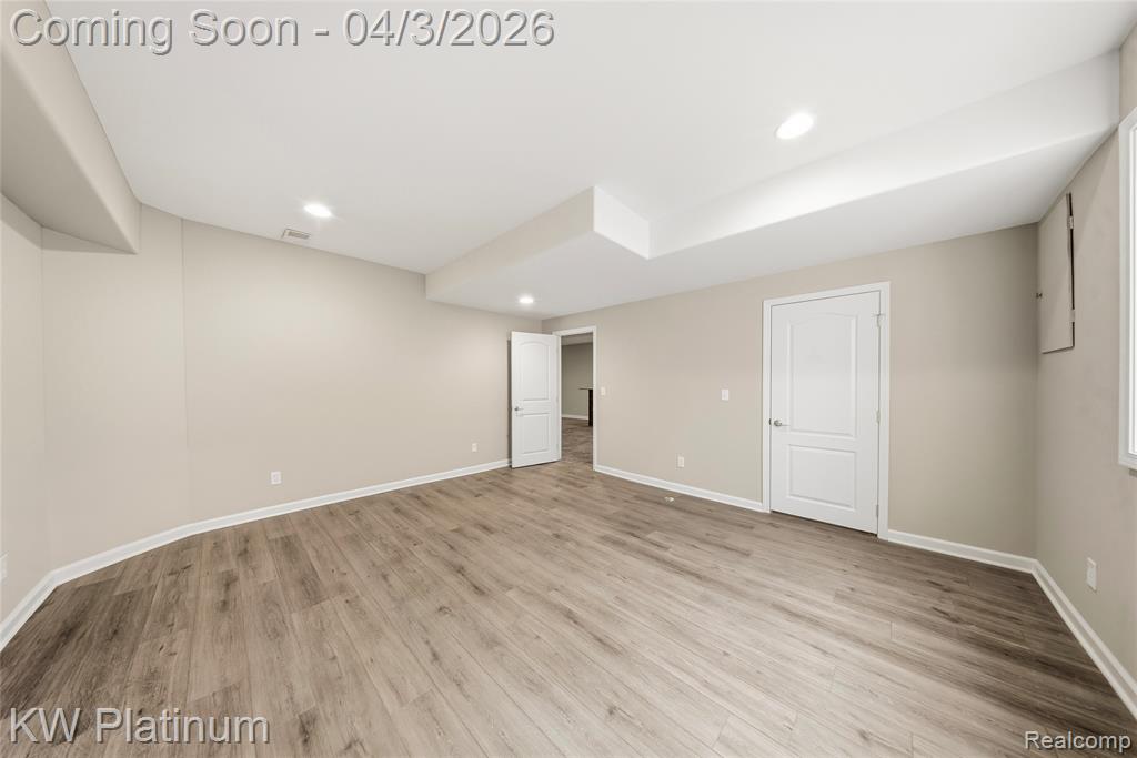 48877 Point Lakeview Street Chesterfield, MI 48047 - Photo 58 of 73