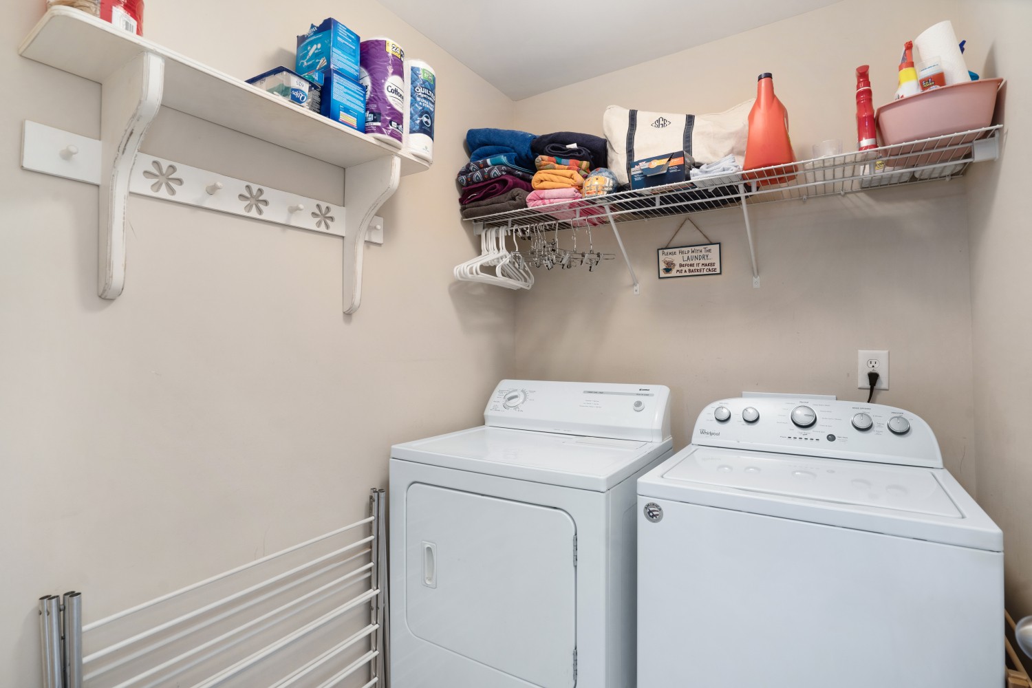 4078 Locerbie Circle Spring Hill, TN 37174 - Photo 40 of 40 a utility room with dryer and washer