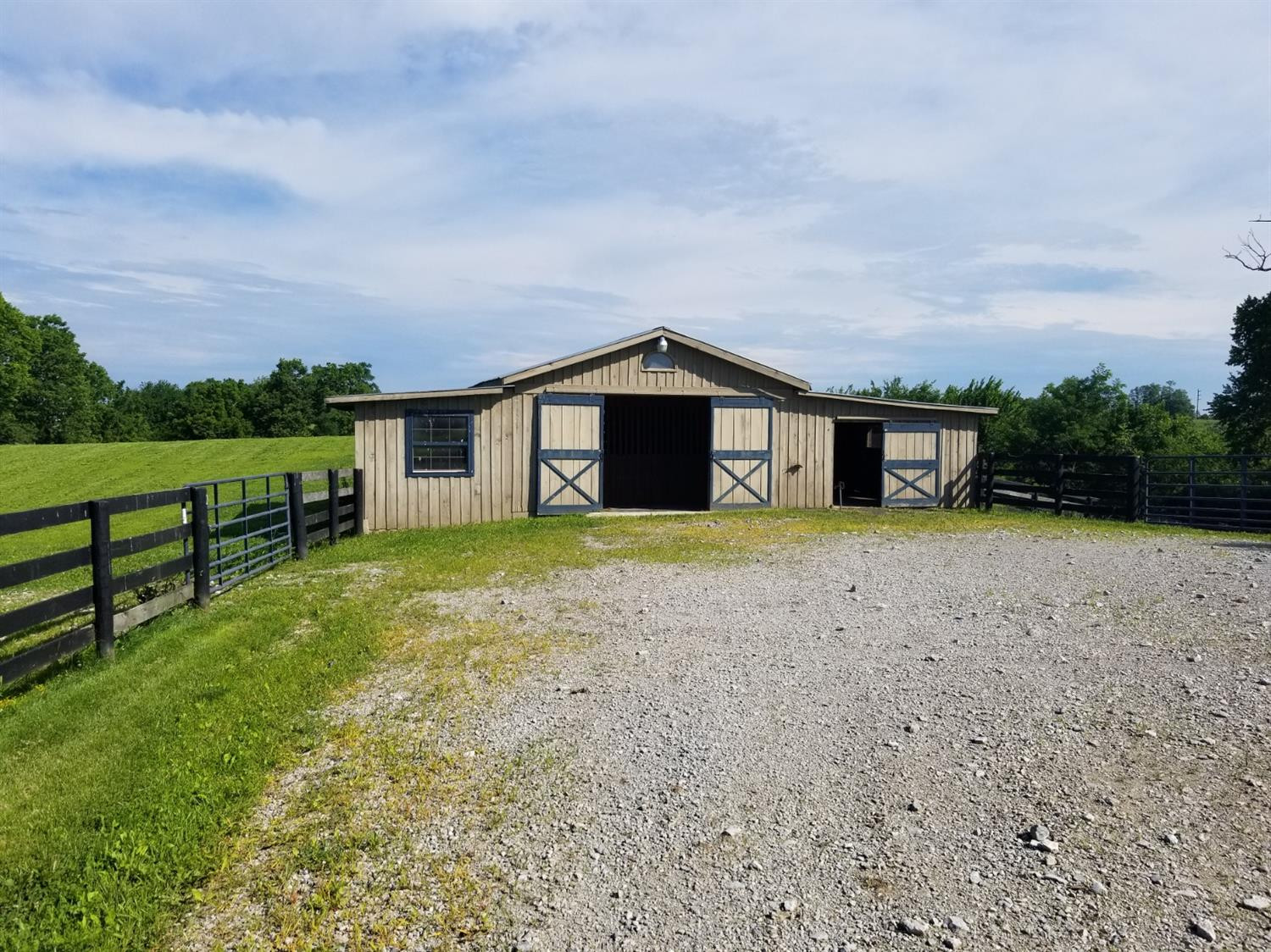 499 Levy Road Paris, KY 40361 - Photo 20 of 23 Listing Photo