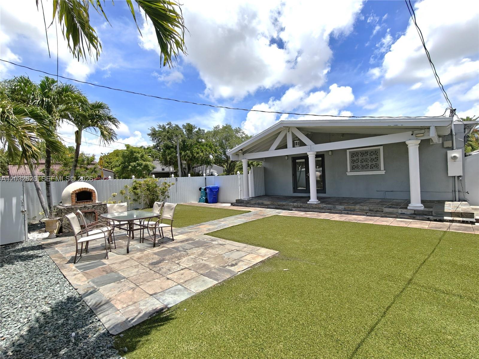470 Southwest 25th Road Miami, FL 33129 - Photo 15 of 17
