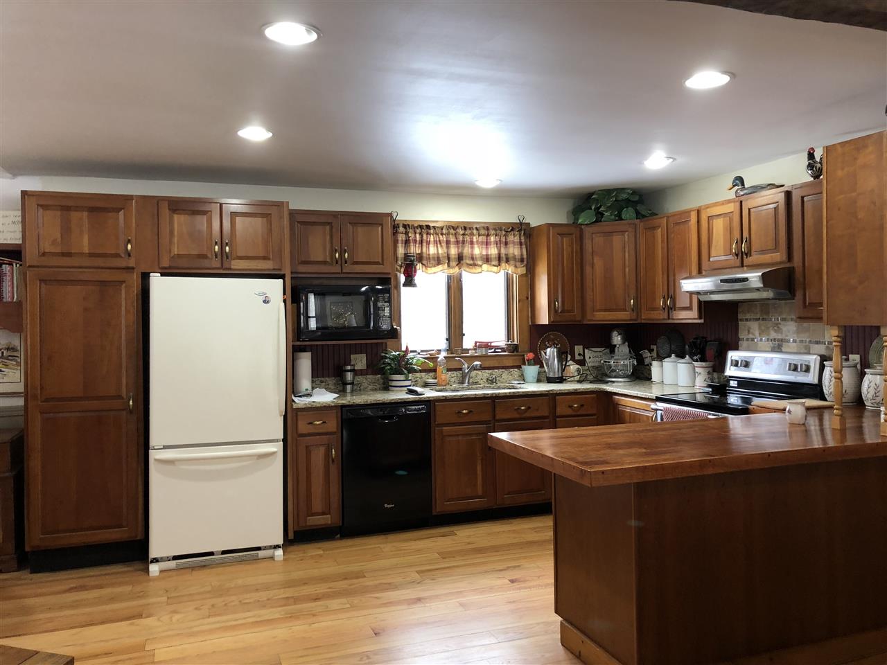 157 Murdough Hill Road Nelson, NH 03457 - Photo 6 of 28 Gallery Image 6