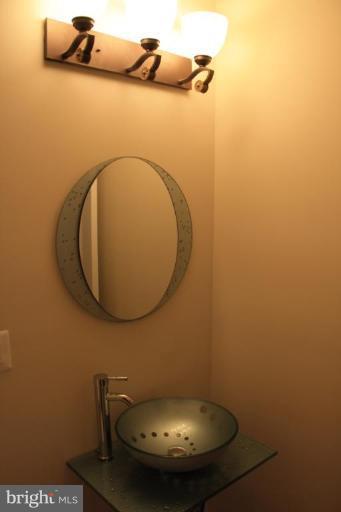 1414 Morris Road Southeast Washington, DC 20020 - Photo 4 of 15 Half Bath 1