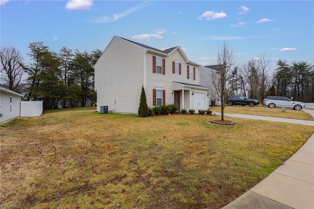 5186 Switchback Drive High Point, NC 27265 - Photo 3 of 25 Gallery Image 3