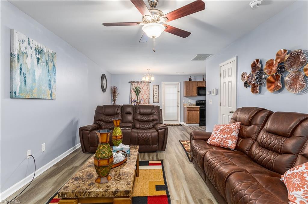 5186 Switchback Drive High Point, NC 27265 - Photo 5 of 25 Gallery Image 5
